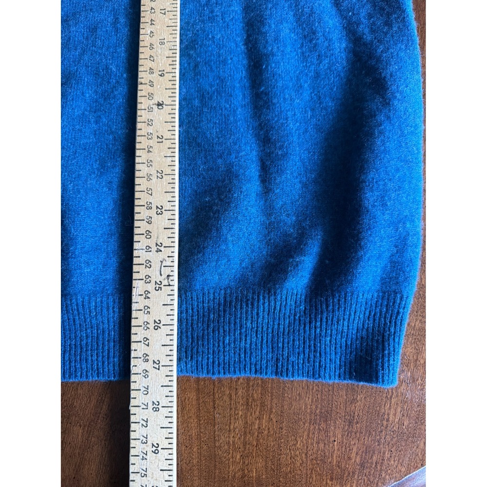 Club Room V-Neck Sweater Womens Blue 100% Cashmere Luxury Knit Medium - Picture 5 of 5